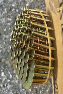DeWALT Coilnagel DNR3122GZ 22mm 7.2k St. Galvan. für DCN45RNNT Dachpappennagler - Bild 1 von 3