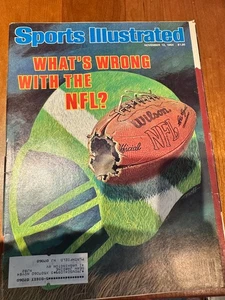 FREE SHIP! Sports Illustrated ~ NOVEMBER 12, 1984 WHAT'S WRONG WITH THE NFL? - Picture 1 of 3