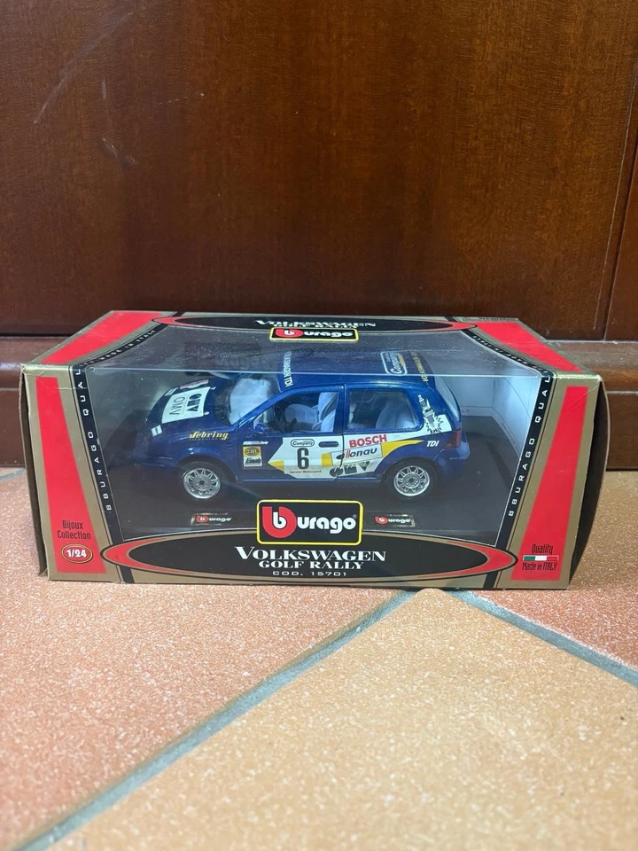 Modellino VW Volkswagen Golf Rally 1998 Scala 1/24 Burago NUMERO 6 MOLTO RARA - Immagine 1 di 1