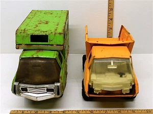 2-teiliges Vintage Tonka Pressstahl Set orange Muldenkipper + grün Wohnmobil Camper - Bild 1 von 7