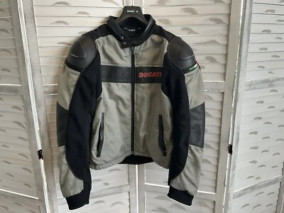 Chaqueta de moto vintage Y2K Ducati Dainese de cuero y malla 56 Hyper Foto 1 de 4