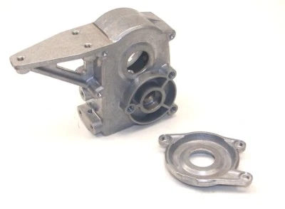 Kyosho 1:10 2WD Tomahawk SC205 Alu Getriebegehäuse KTB® - Bild 1 von 2