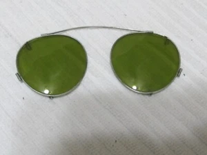 Vintage Aviator Green Lenses Clip On Sunglasses Retro with original box - Picture 1 of 10