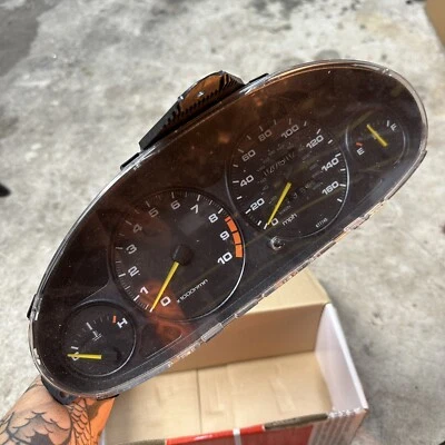 94-01 Acura Integra OEM UKDM MPH Tipo R Cluster 127512 millas agujas amarillas Foto 1 de 4