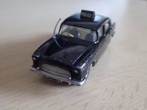 Dinky Toys 256 Humber Hawk Police Car clean original - Picture 1 of 6