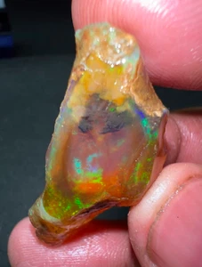 36 Carat Ethiopian Welo Opal Rough – Stunning Fire, 100% Natural and Raw - Picture 1 of 7