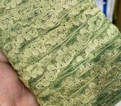 vintage 1930s lace lettuce green shaded 3/8" lingerie 1yd made in France Foto 1 de 3