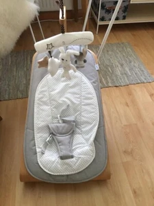 Babywippe Luppee Reece aus Buchenholz (neuwertig) - Bild 1 von 2