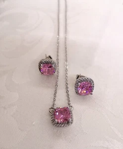 Set Collana E Orecchini Argento 925 Zirconi E Cristallo Quadrato Rosa - Foto 1 di 3