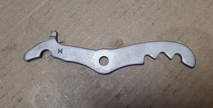 M20 M21 M22 MUNCIE 4 SPEED SHIFT INTERLOCK SCISSOR 1964 & UP - Picture 1 of 2