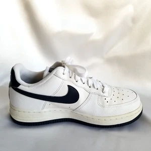 Mujer Talla 7 Nike Air Force 1 Low AHO287-108 Zapatos Blanco y Azul Marino Swoosh - Imagen 1 de 8
