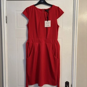 Ladies QED London Red Bodycon Dress - Size 10 - BNWT - Picture 1 of 4