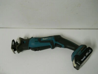 Makita XRJ01 Cordless Reciprocating Saw Kit w/ Li-ion 18V Battery BL1815 Works - Image 1 of 4