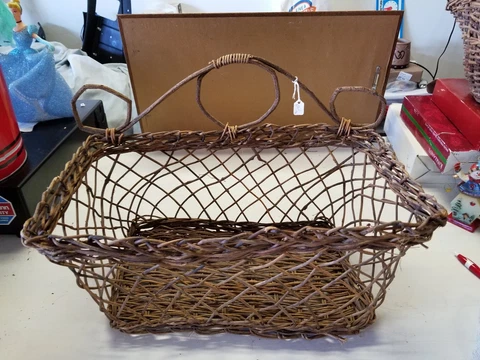 NEW old stock Long Grapevine Twig Basket Can Hang Unique home decor #3 large Cover