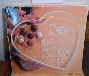 Mikasa Crystal Heart Shaped Rose Bouquet Serving Tray 12 1/2" SA554/650 - Picture 1 of 14