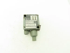 Allen Bradley 836T-T253J Pressure Control Switch 12-150 PSI 600V Ser A - Picture 1 of 9