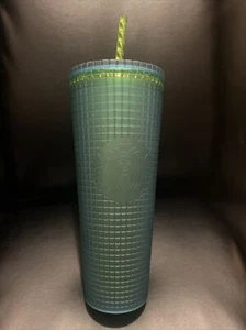 Starbucks Winter 2022 - Mountain Green Grid Tumbler Cup- Venti 24 oz New - Picture 1 of 6