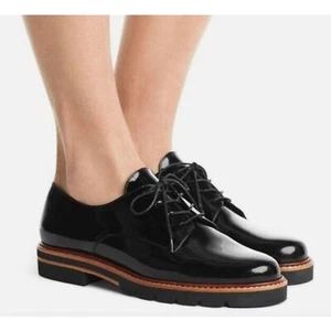 Womens Stuart Weitzman Metro Black Patent Leather Lace Up Oxfords Size 5.5 - Picture 1 of 12