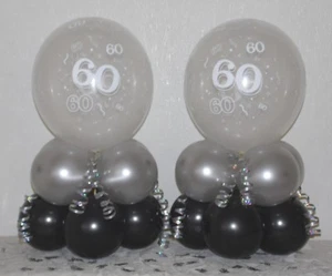 Confezione 60° Compleanno 2/6/12 Palloncini Decorazione Tavolo Espositore Kit Argento/Nero - Foto 1 di 7