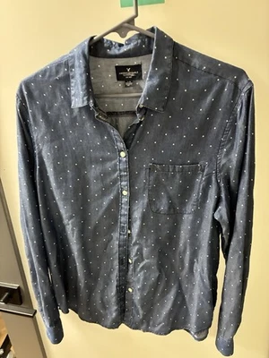 Blusa de mezclilla con botones American Eagle de punto azul para dama - talla L  Foto 1 de 4