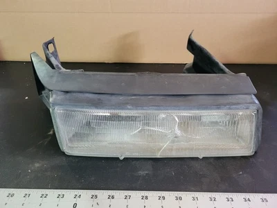 *ROTO* 1989-1991 Chrysler TC por Maserati Faro derecho CARELLO montaje en vidrio Foto 1 de 4