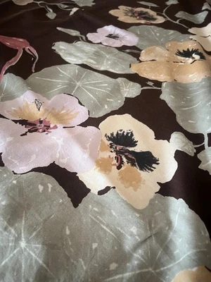 Marimekko ISO KRASSI  KING Duvet Cover/Shams Crate & Barrel Floral Cotton-Brown - Image 1 of 4