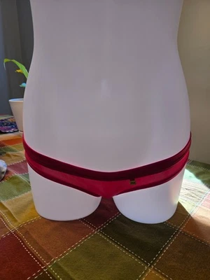 Parte inferior de bikini brasileña de licra mate Wicked Weasel 25 aniversario 497 hibisco Foto 1 de 2