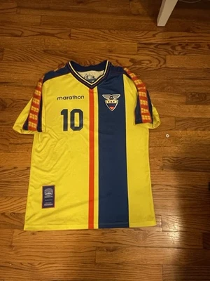 Camiseta de futebol Ecuador Remake 2001 masculina tamanho, Alex Aguinaga - Imagem 1 de 4