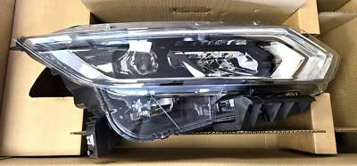 Genuine New Nissan Qashqai Headlight LED Right Side Left Hand Drive 26010HV05B - Image 1 of 4