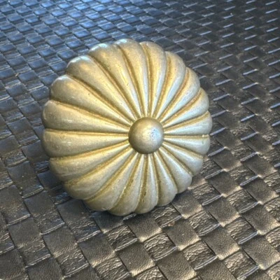 Antique Yale & Towne Silver Entry Door Knob L-15221 Marquette Building Chicago - Image 1 of 4