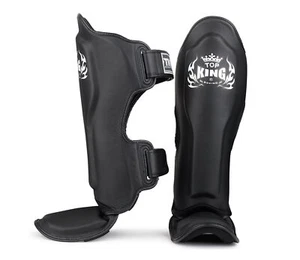GENUINO T K Shin Guard Pro cuero genuino todo negro - Imagen 1 de 4