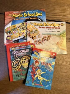 The Magic School Bus - Lot of 4 Books - Hardcover Paperback Chapter Picture Cole - Picture 1 of 9