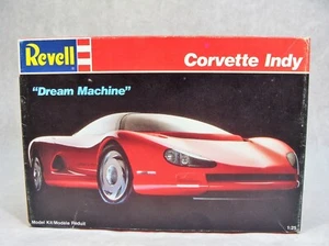 REVELL CORVETTE INDY "DREAM MACHINE" 1:25 CAR MODEL KIT - Picture 1 of 2