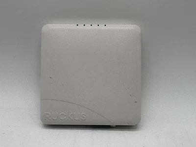 Ruckus Zoneflex R500 Dualband Wireless Access Point - Image 1 of 4