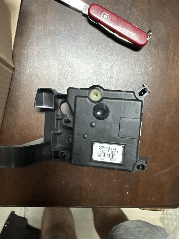 Actuador de puerta de mezcla de calefacción para Ford Excursion 2002-2005 Motorcraft YH1860 HVAC Foto 1 de 1