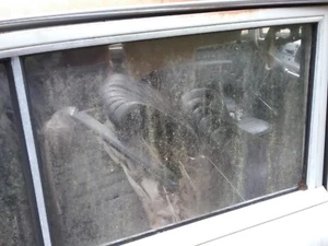 Mercedes W110 W111 W112 Heckflose Sedan SEKURIT Rear Passenger Door Window Glass - Picture 1 of 3