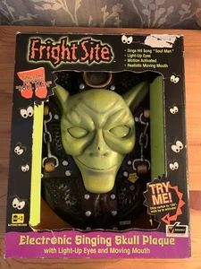 Gemmy Halloween Animated Demon Plaque Sings "Wild Thing" Works Green Goblin VTG - Picture 1 of 20