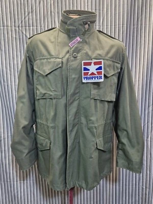 Abrigo de campo para clima frío M-65 del ejército de Estados Unidos - pequeño regular - verde OD Foto 1 de 4