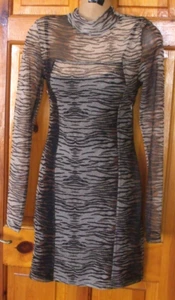'TOPSHOP' BNWT BLACK & BROWN ANIMAL PRINT SHORT DRESS SIZE 10 RRP £25.99 - Picture 1 of 3