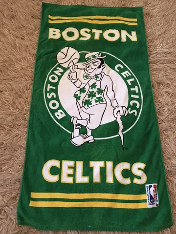 NBA BOSTON CELTICS VINTAGE  BEACH TOWEL  FRANCO  57”x 28” VGUC Cover