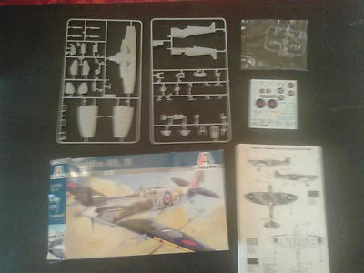 Maquette AVION SPITFIRE MK. IX ITALERI 1/72  ref. 094 - Photo 1/2