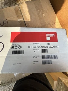 Fleetguard Air Filter AF25558 - Foto 1 di 2