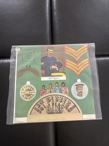 GENUINE ORIGINAL INSERT THE BEATLES SGT. PEPPER'S LONELY HEARTS CUT OUTS 1968 - Bild 1 von 6