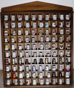 Colección 100 dientes de costura de dedales con gabinete de madera - flores y plantas (LB-178) - Imagen 1 de 4