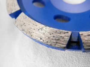 DISQUE PLATEAU DIAMANT 100 MM PONCER BÉTON COLLE CARRELAGE ENDUIT MEULEUSE - Afbeelding 1 van 2