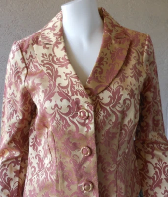 Chaqueta DOKI-GEKI Talla S/6 Dorado Rosa Brocado Chal Cuello Tapiz Jr. Talla M/7 Foto 1 de 4