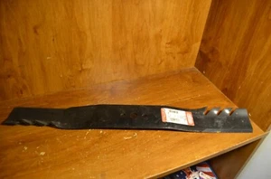 Oregon 95-602 Mulching Blade Gator® G3™ 21.7 .630 c - Picture 1 of 2