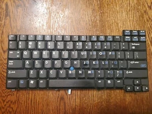 Genuine HP Compaq nx7300 nx7400 nc8430 nw8440 nx8420 US English Keyboard 407218 - Picture 1 of 4