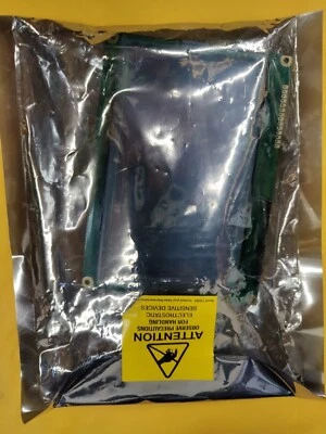 Pantalla LCD MTG-24128D P-24128D REV B (NMTG-F24128DFWHSAY-01B) Foto 1 de 4