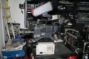 Panasonic WV F575 MPX (COAX CABLE or BNC CABLE) - Picture 1 of 8